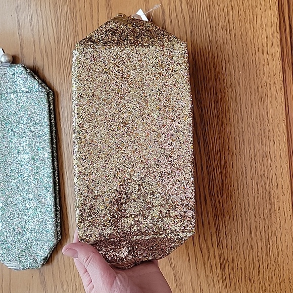 Glitter cosmetic bag - Picture 4 of 8